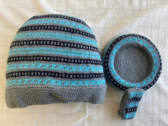 Hand-knitted Tea Cosy Set - Image 14