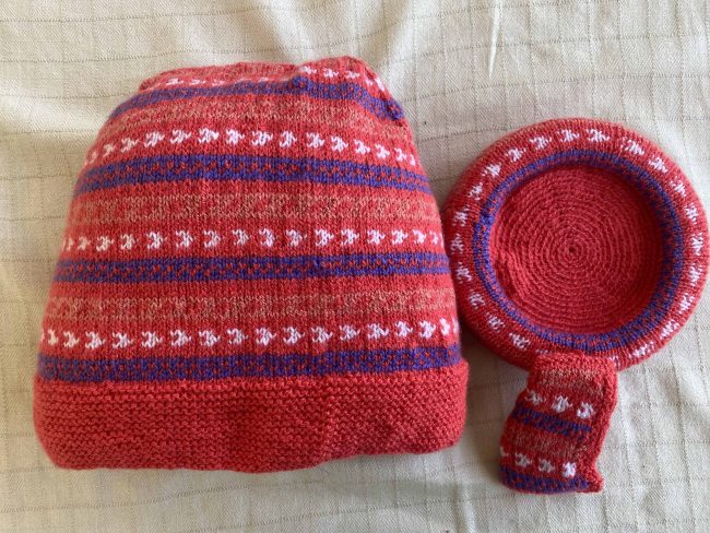 Hand-knitted Tea Cosy Set - Image 25