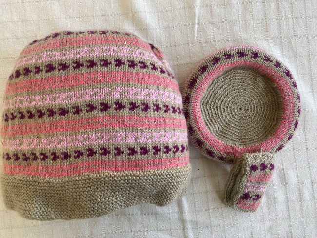 Hand-knitted Tea Cosy Set - Image 26