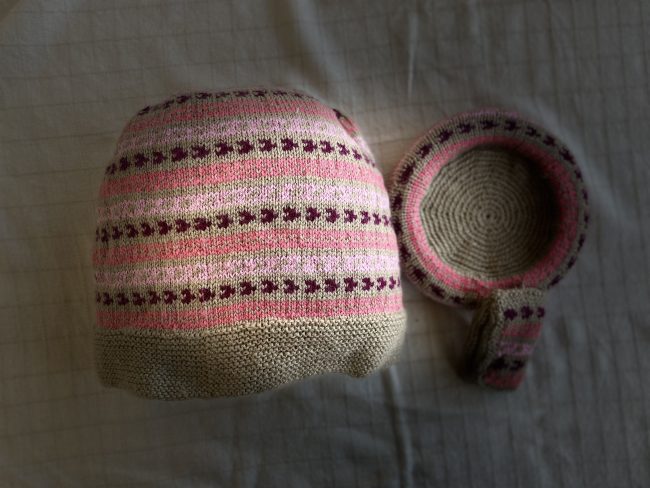 Hand-knitted Tea Cosy Set - Image 27